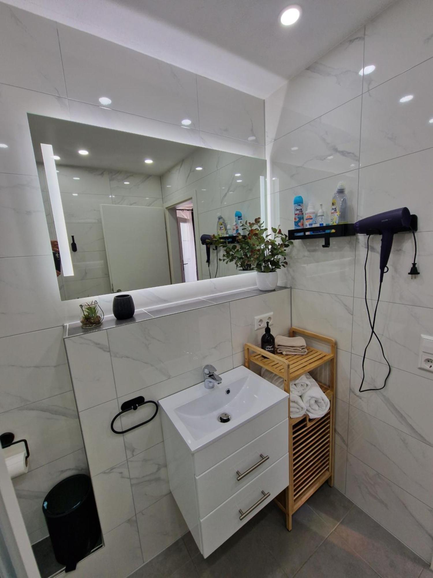 Sweet Retreat Apartment Lahr Лар Екстериор снимка
